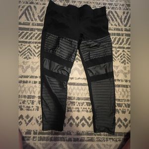 Torrid black leggings size 3